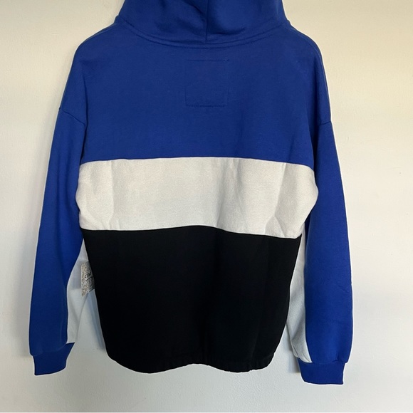 C’EST TOI Hoodie - Picture 9 of 11